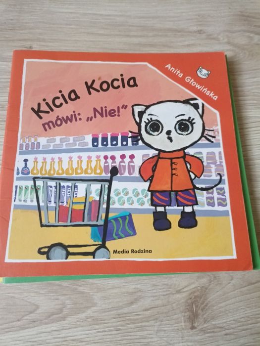 Zestaw książek z serii Kicia Kocia