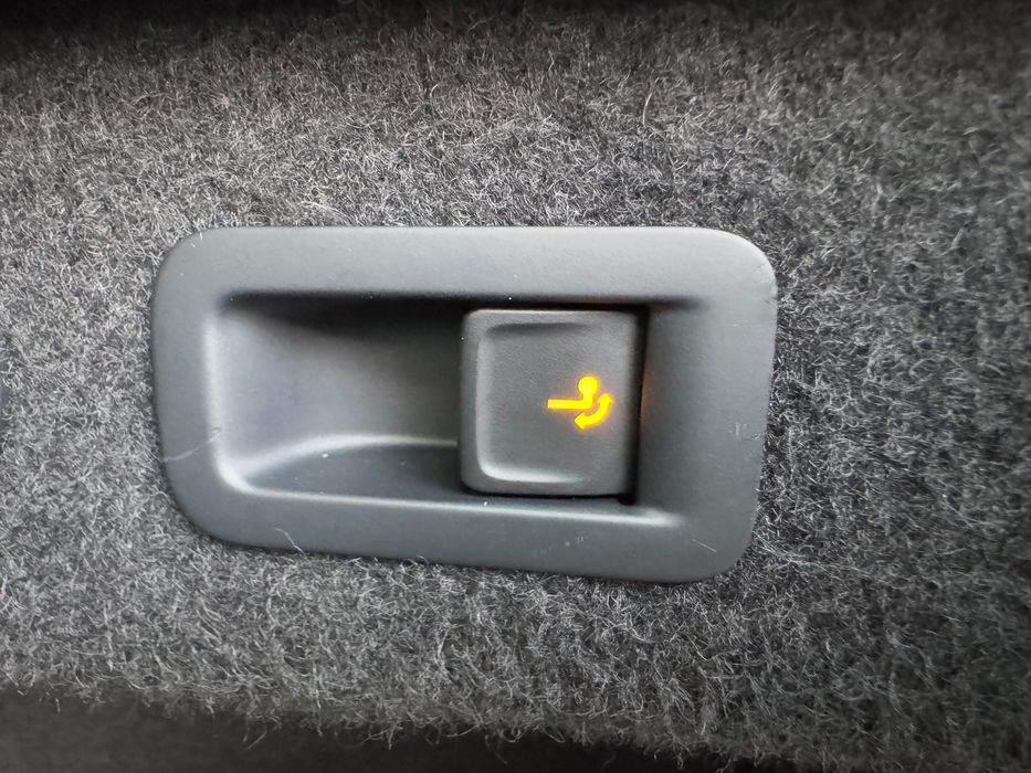 Volkswagen Passat R-LINE HIGHLINE 2.0TDI 2019