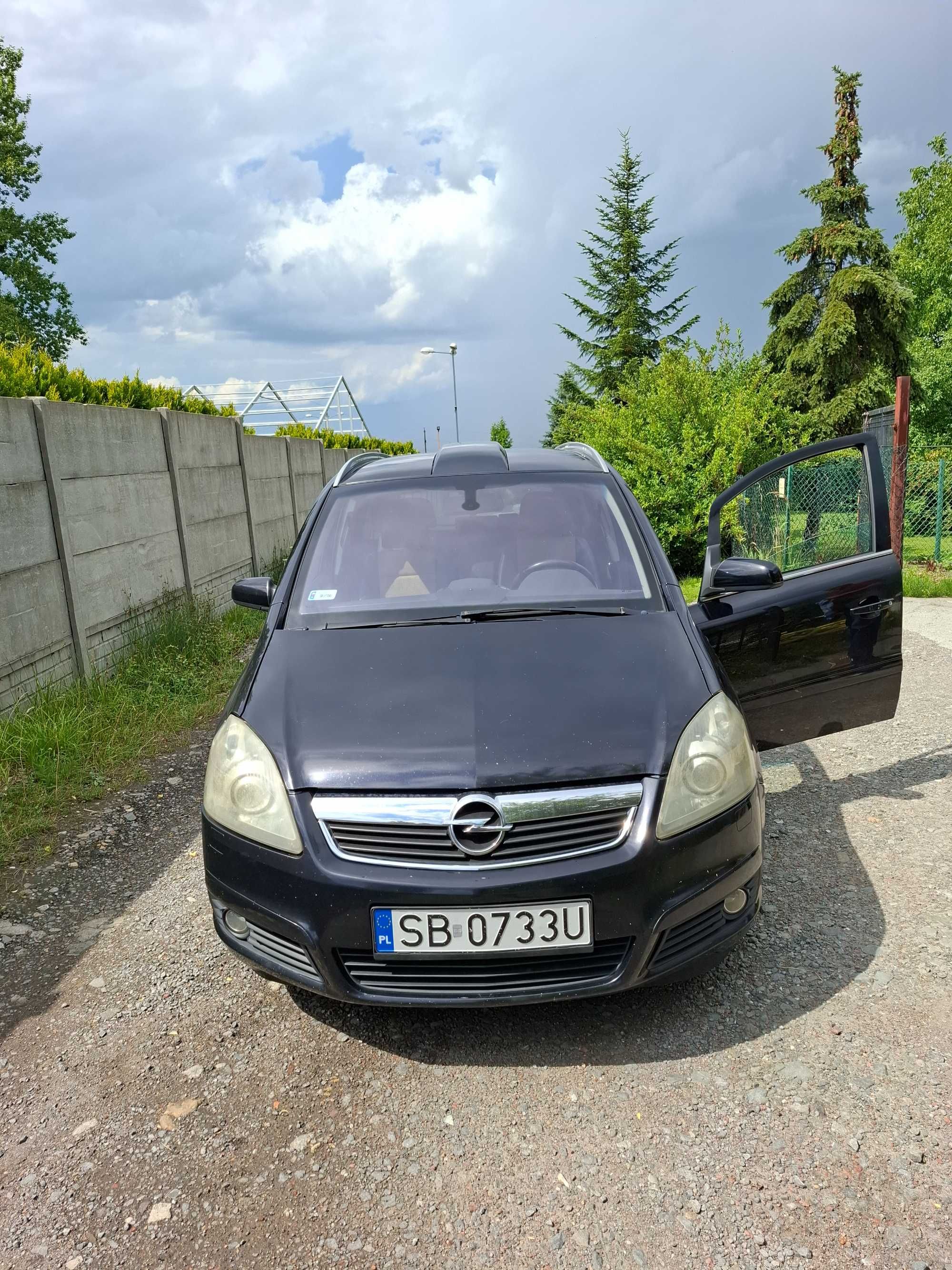 Opel Zafira B 2006 r.  1.9 ctdi 120 km, 7 osobowy,  Panorama