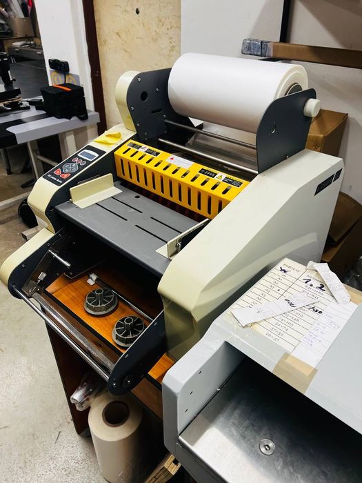 laminator do poligrafii SRA3
