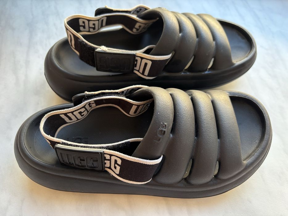 Сандалі/босоніжки UGG