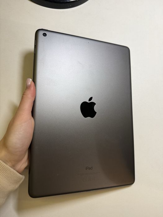 Apple Ipad 9 generacji