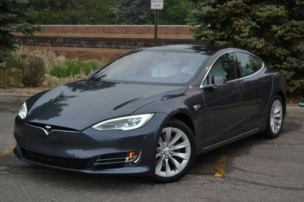 Tesla Model S Long Range      2019
