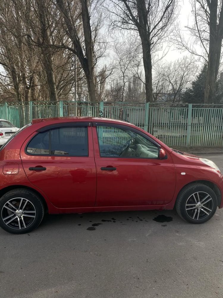 Nissan Micra k12