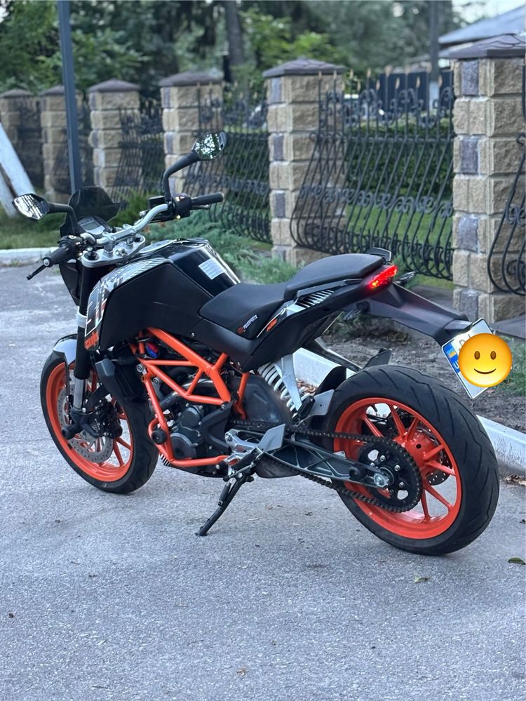 Ktm duke 390 2015