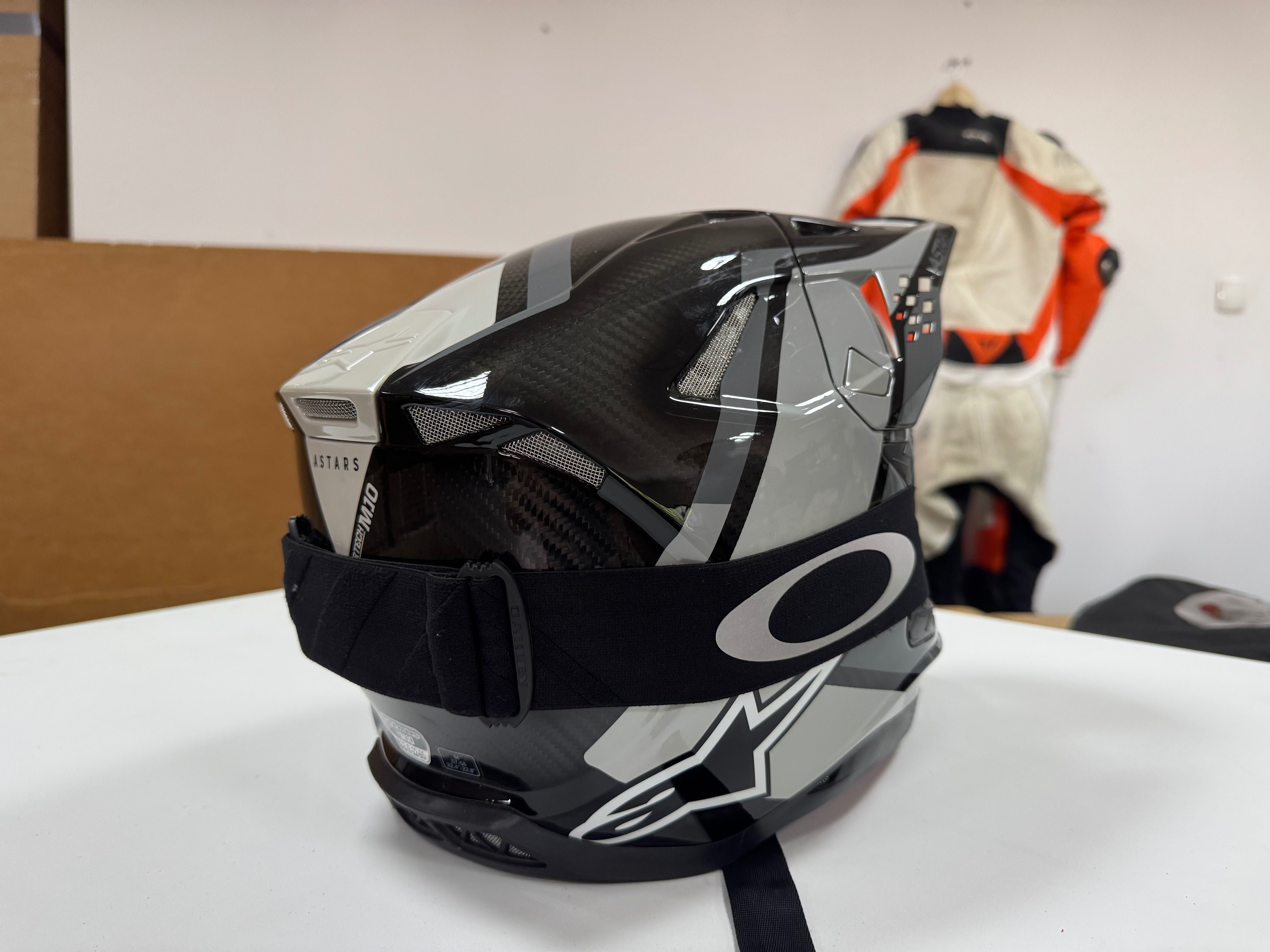 Kask Cross Alpinestars Supertech S-M10 Carbon rozmiar M + gogle