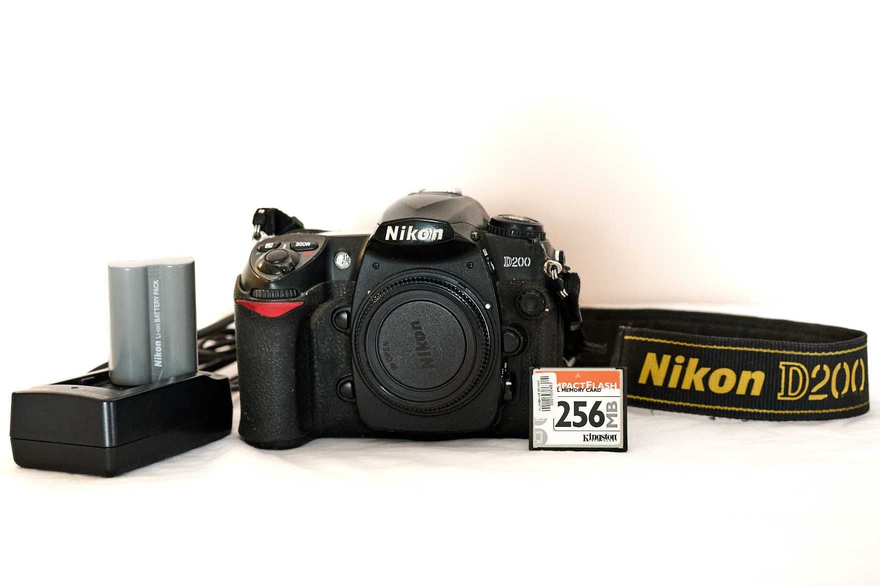 Lustrzanka Nikon D200 body