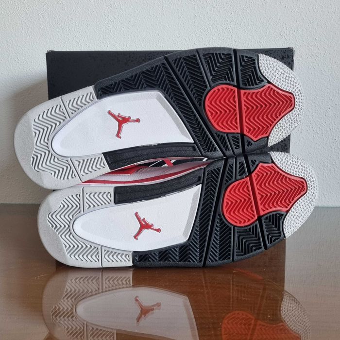 Air Jordan 4 "Red Cement" - Tamanho 42