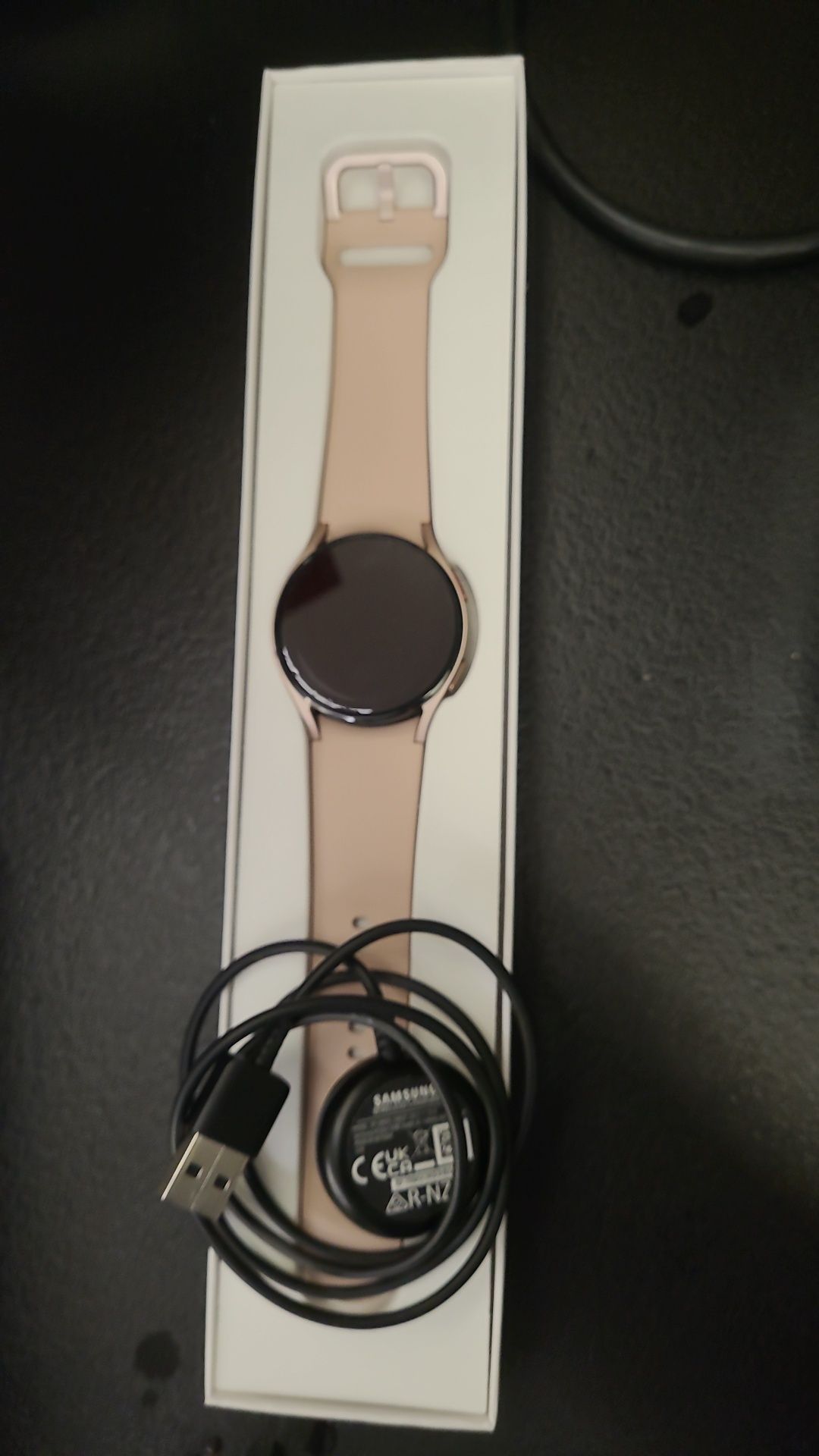 Samsung Galaxy  watch 4 pink gold