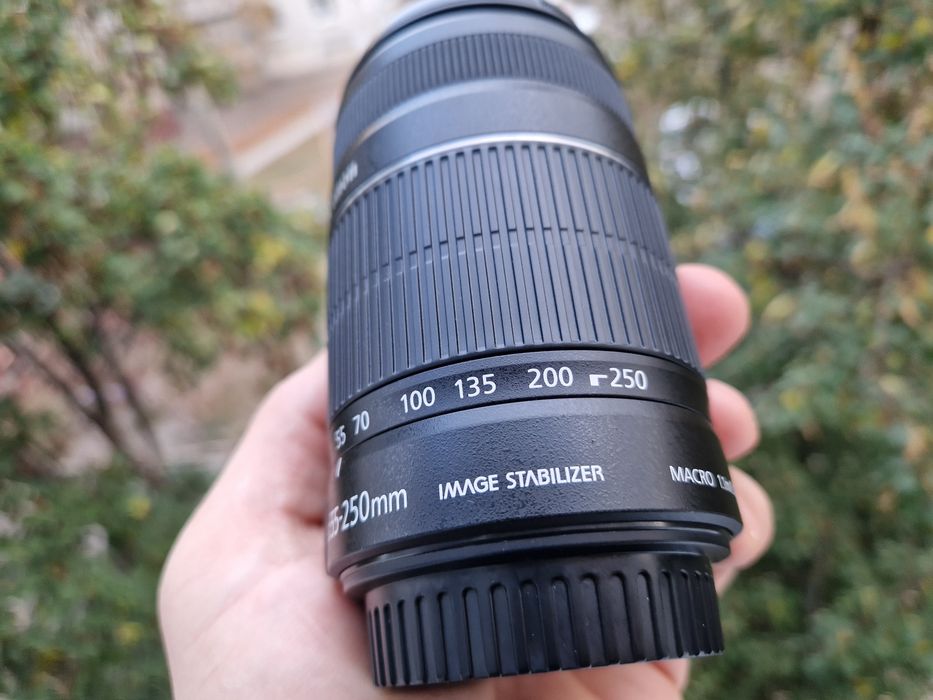 Canon ef-s 55-250mm f/4-5.6 is ii