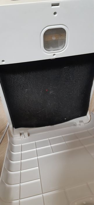 Очищувач повітря, освіжає, очищає та позбавляє алергенів в повітрі