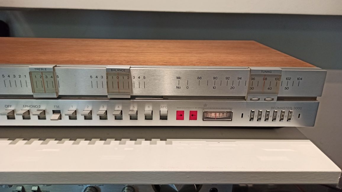 B&O BeoMaster 3000 receiver de excelência