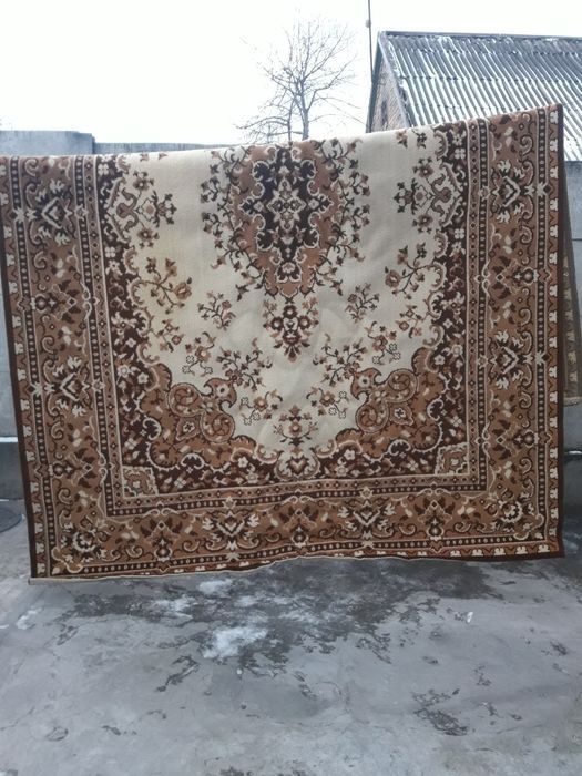 Великий Килим MADE IN GDR.  2.5×3.5 м. Ковер после чистки !