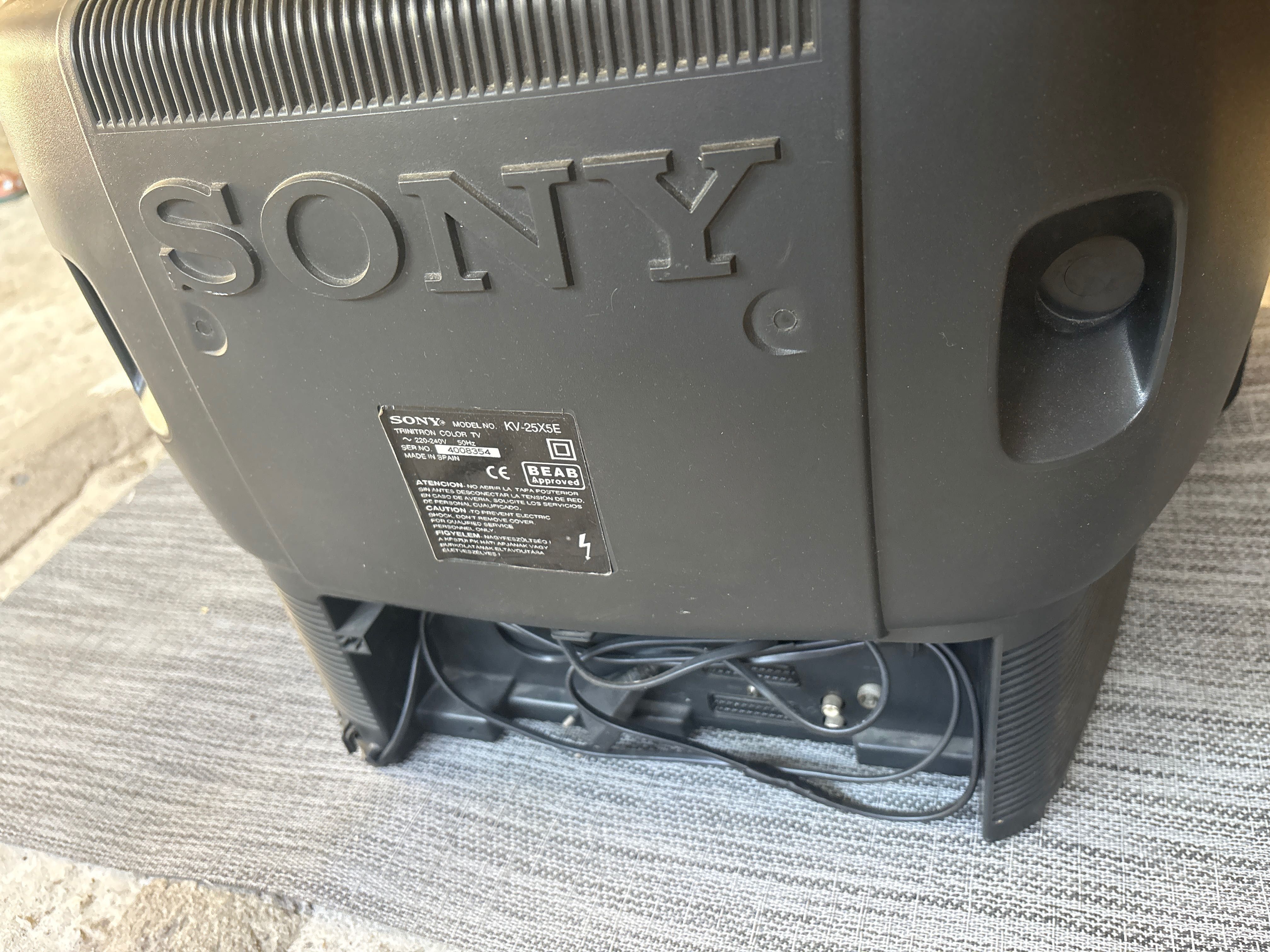 Televisão Sony antiga