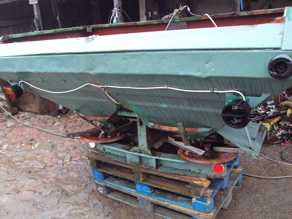 rozsiewacz amazone za-m 1500- 18-24m.