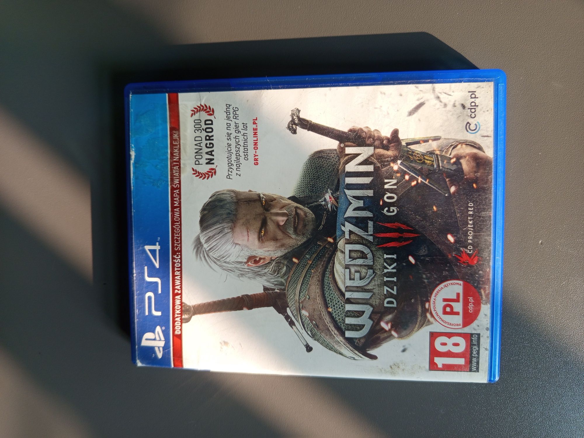 Sprzedam grę wiedźmin ps4