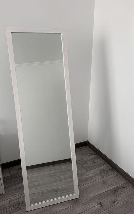 Дзеркало підлогове