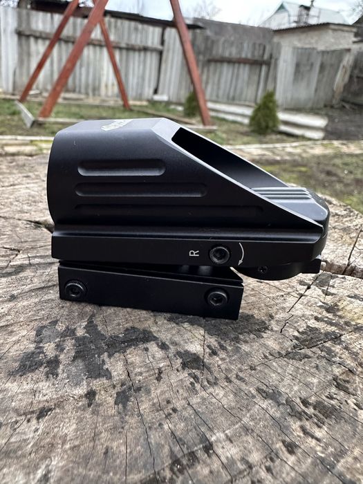 Калиматорный прицел новый