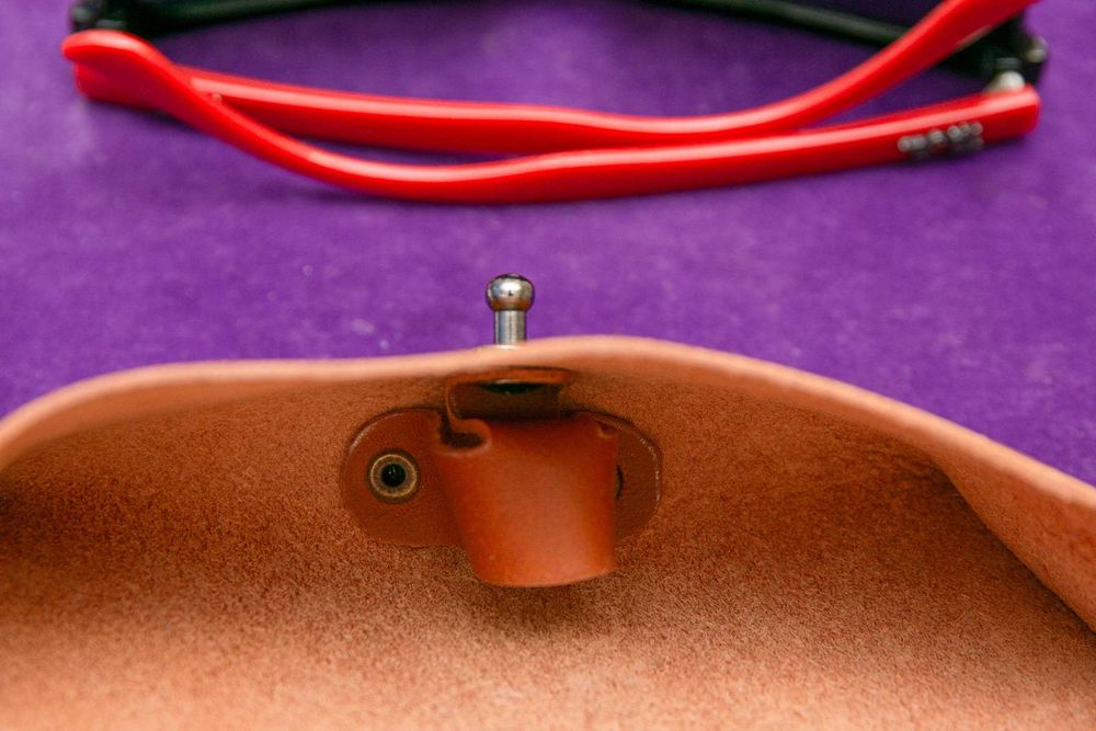 Чехол футляр для очков, кожа, ручная работа