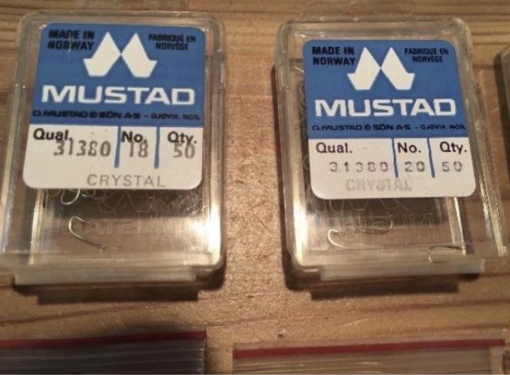 Zestaw haczyków Mustad nr18,20,22,24-po 50szt i 15,16,17,20-po 10szt.