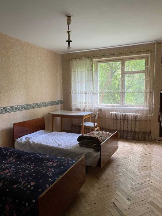 Оренда кімнати в 2 кім. квартирі по вул. Володимира Великого