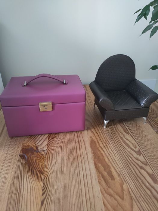 Sprzedam szkatułkę