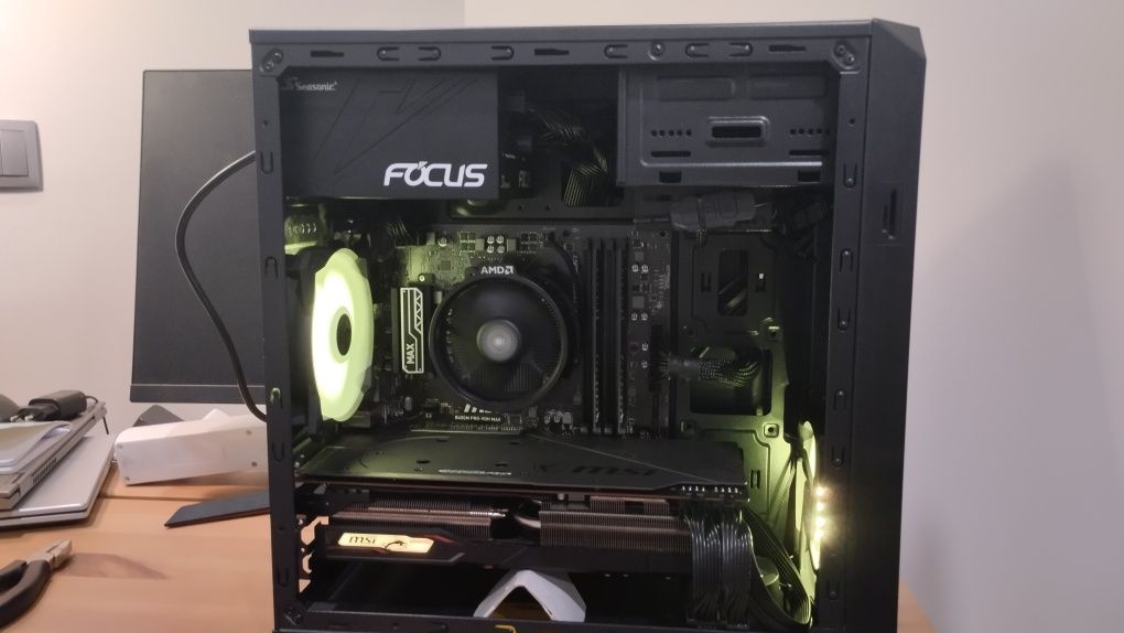 Ryzen 5 5500 com disipador