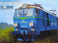 Model kartonowy Angraf 9/2015:  lokomotywa ET 22 PKP CARGO