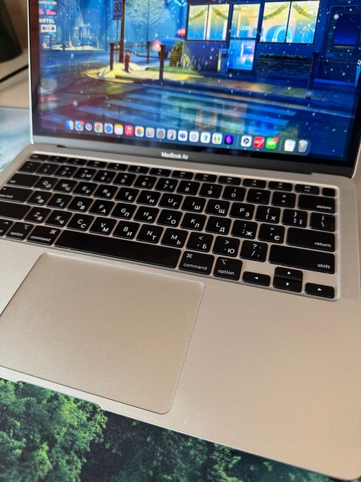 MacBook Air 13 M1 8/256 GB Silver