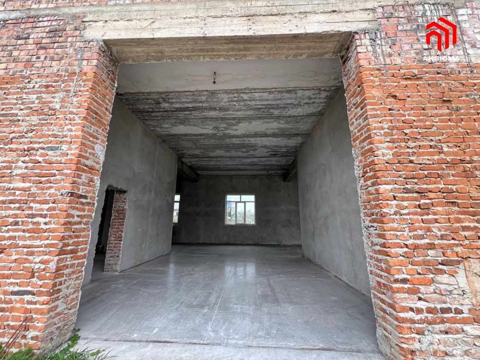 Оренда під СТО, велика земельна ділянка