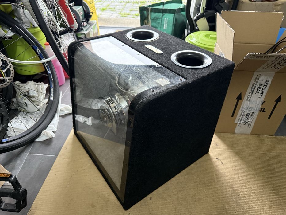Subwoofer para automóvel