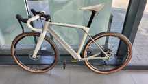 Rower BMW Gravelbike, szary, rozmiar M, OE nowy