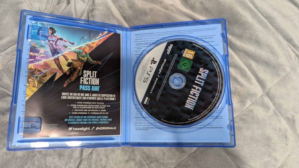Диск Split Fiction PS5