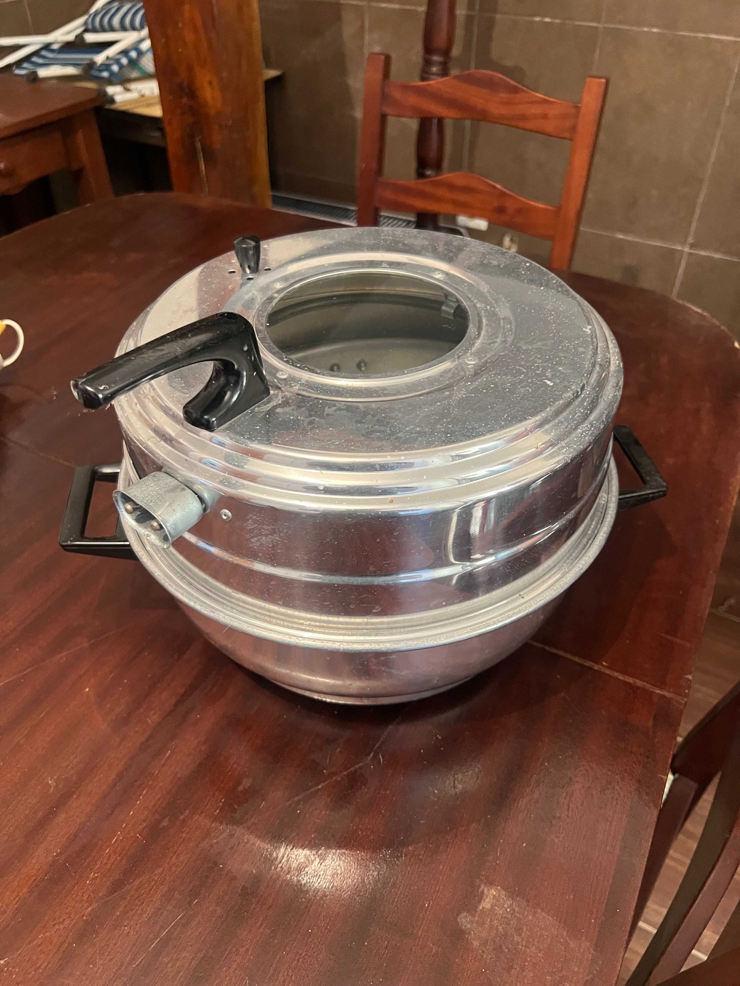 Calocha/panela em alumínio tradicional