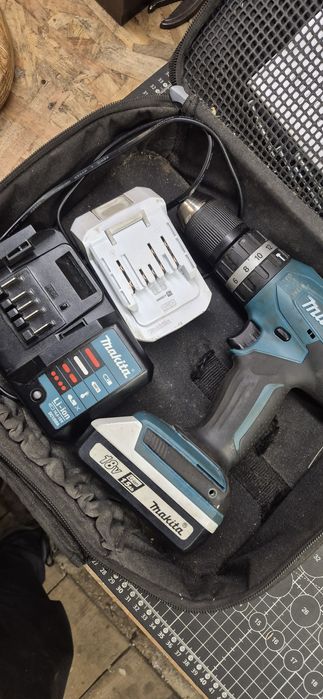 Wiertarko wkrętarka Makita + 2 akumulatory i ładowarka