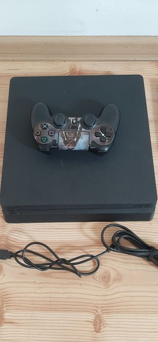 Konsola ps4 slim 500gb