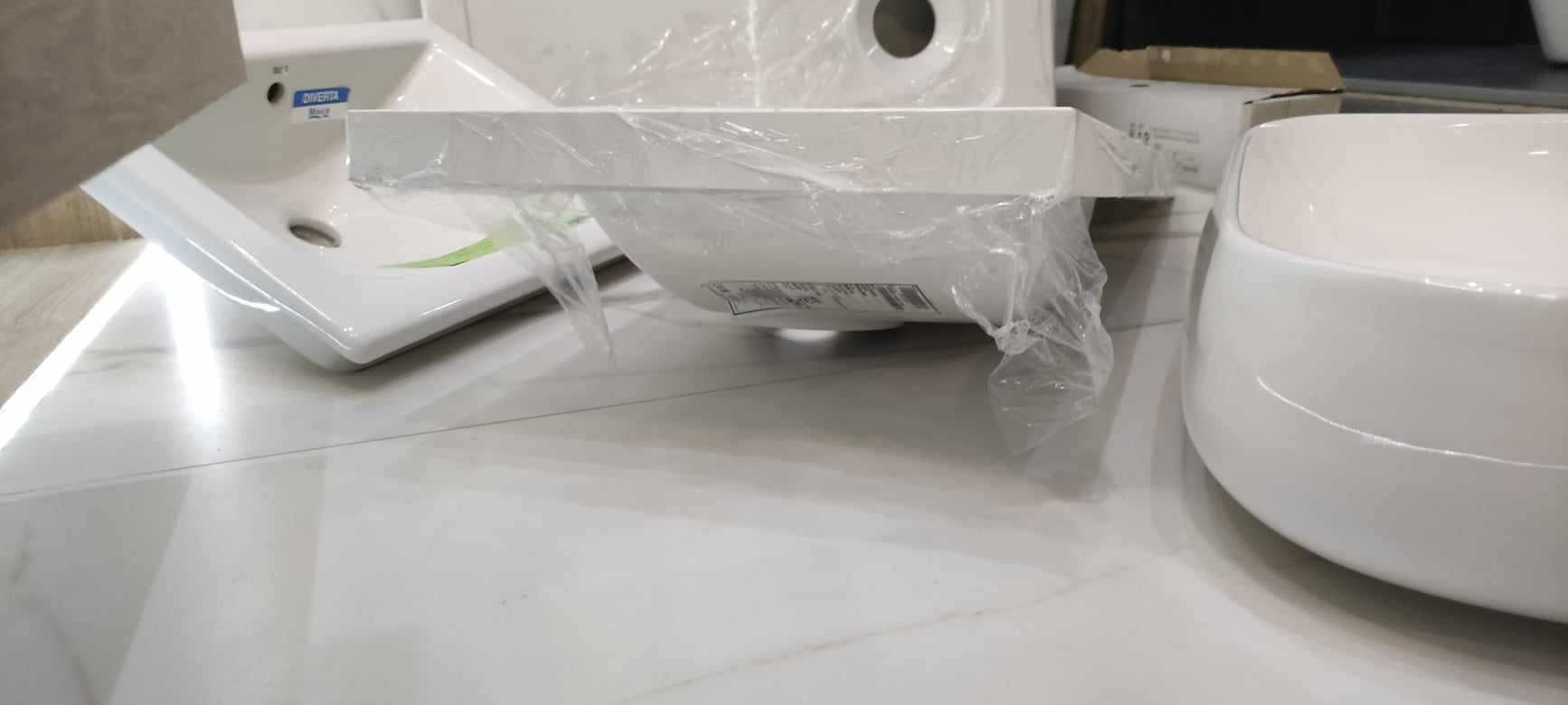 Umywalka Clever-900 biała 90/39 cm z blatem odstawczym NOWA