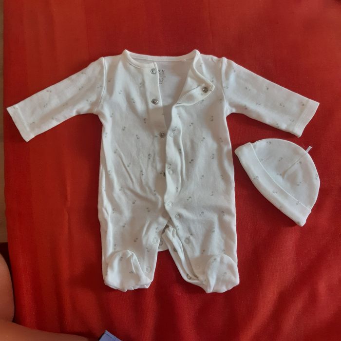 Babygrow e gorro recém nascido