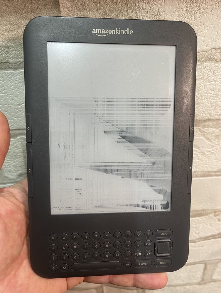 Электронная книга, ридер Amazon Kindle 3 D00901, 5 D01100 под ремонт