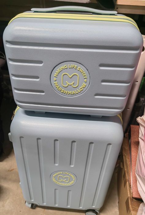 Mala viagem e necessaire Marshmallow