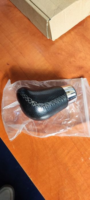 Gałki zmiany biegów i nowy mieszek VW Golf