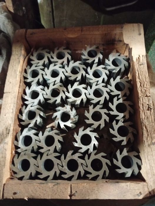 Фреза взуттєва широка