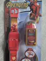 IronMan Iron Man Avengers zegarek samochód autko z projektorem