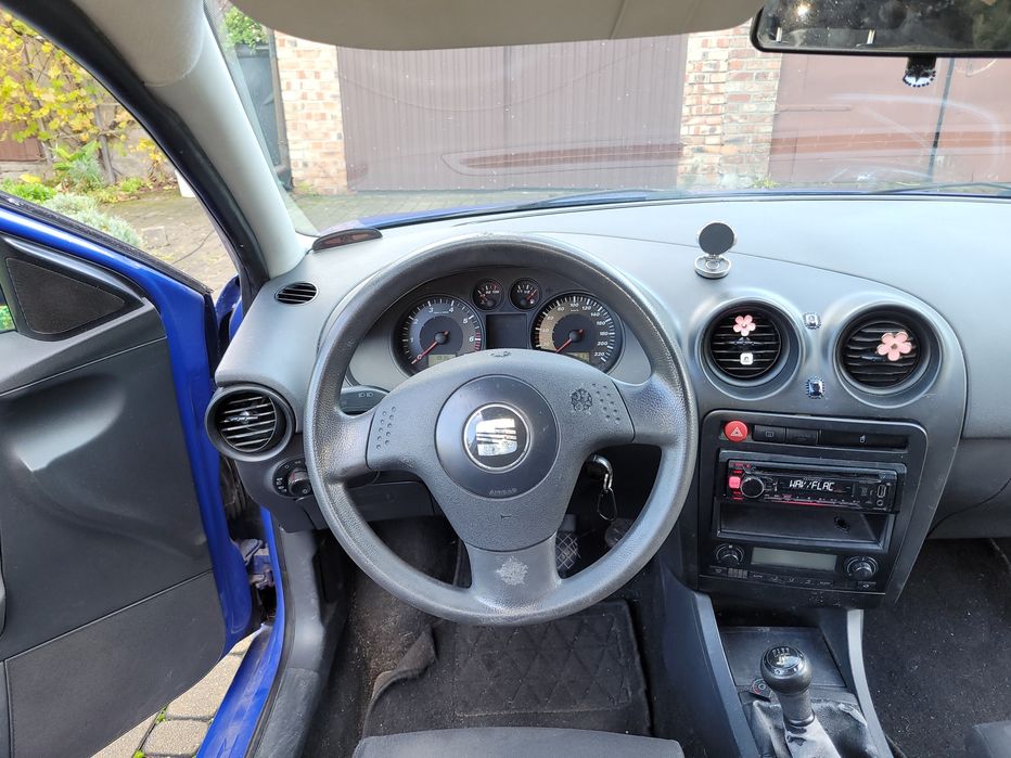 Seat Ibiza 1.4  + LPG, 2004 r. Prywatny właściciel. Dokum. serwis