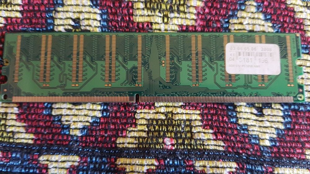 Продам 3 планки оперативної пам'яті