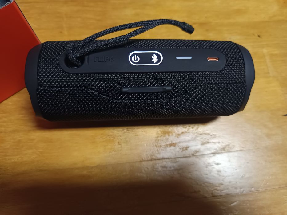 JBL Flip 6 preta