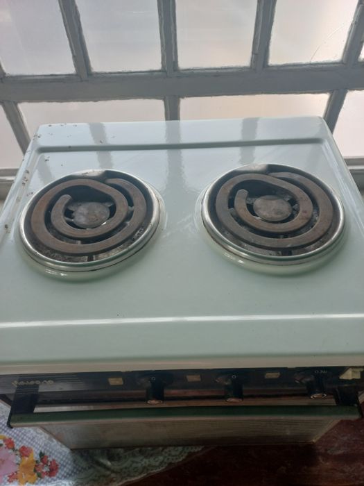 Електро плита з духовкую Мечта 15