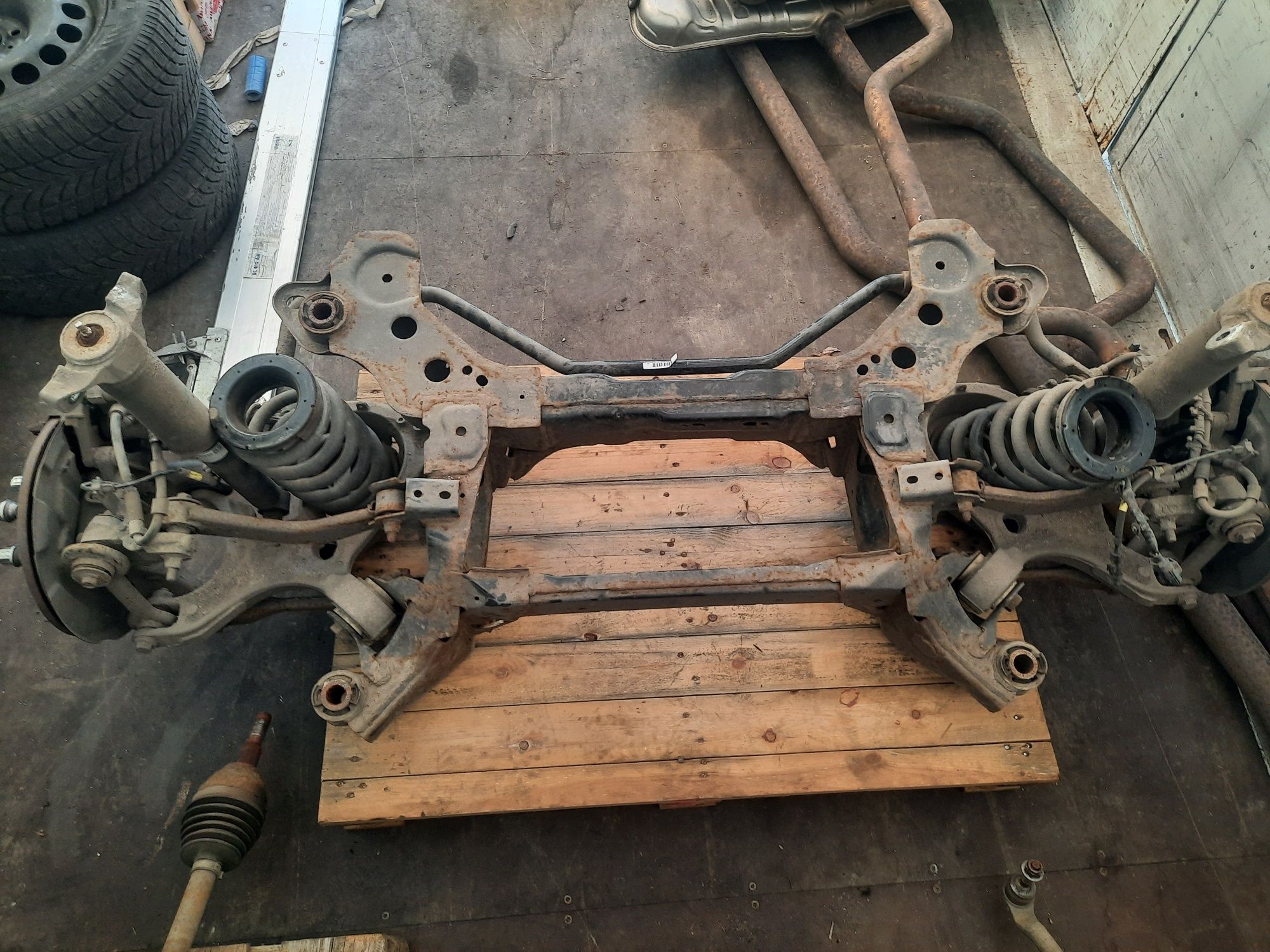 Ford S-max MK2 zawieszenie tył tylne belka