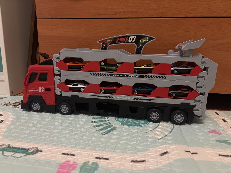 Іграшкова фура, автовоз , вантажівка