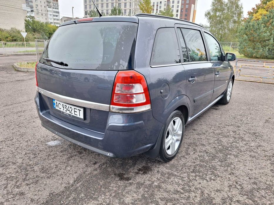 Opel Zafira 2010